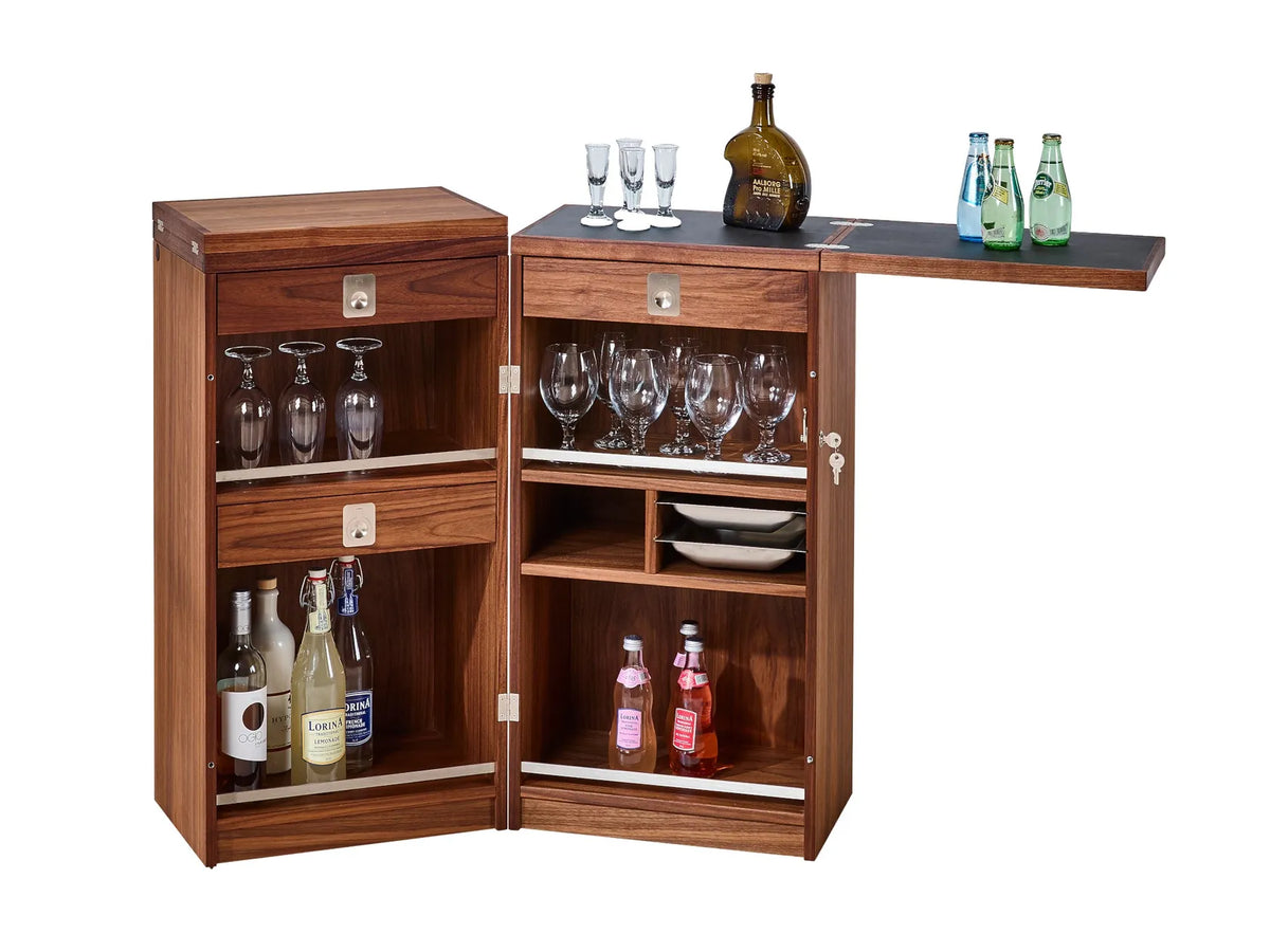 Captains Bar