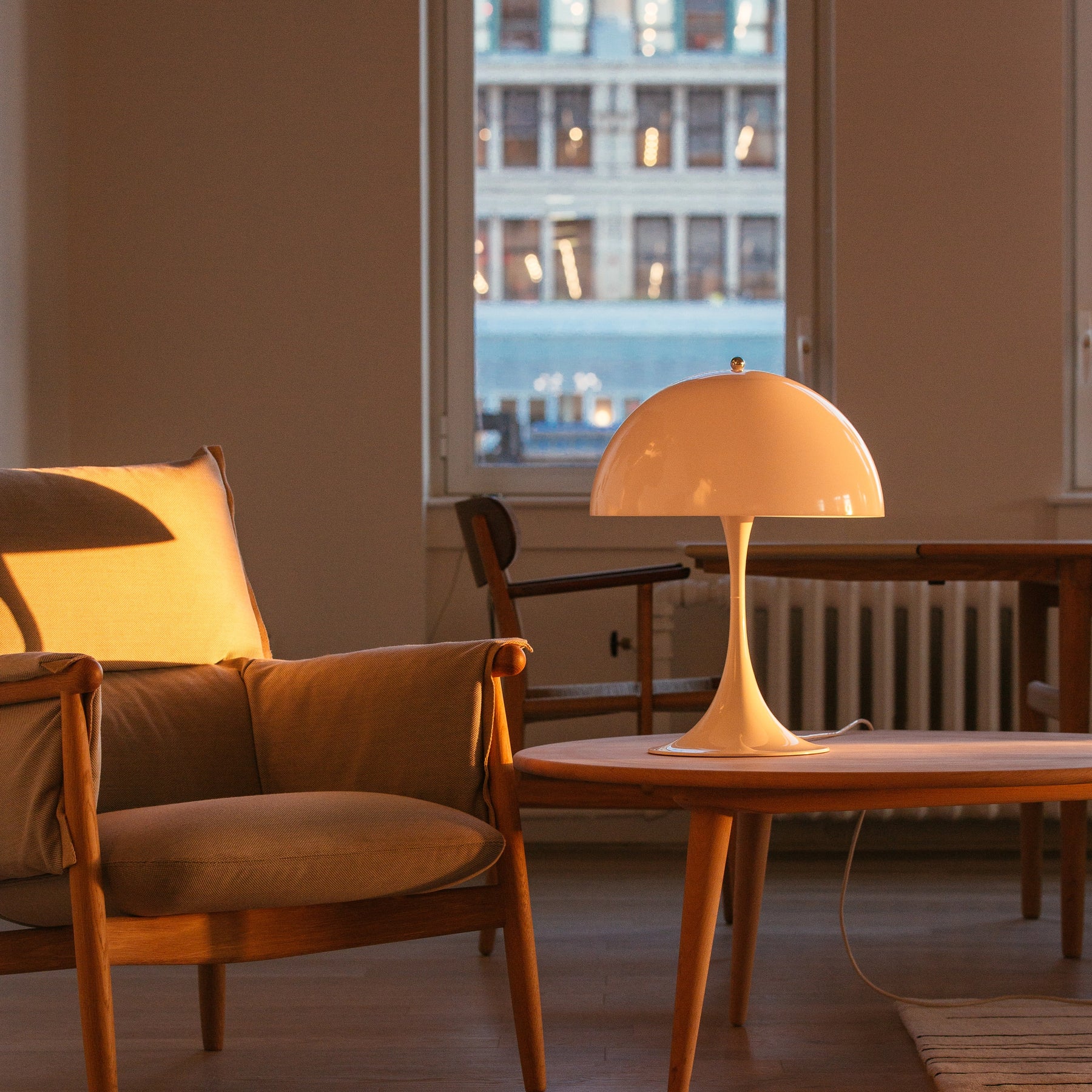 Panthella 400 Table Lamp | Verner Panton