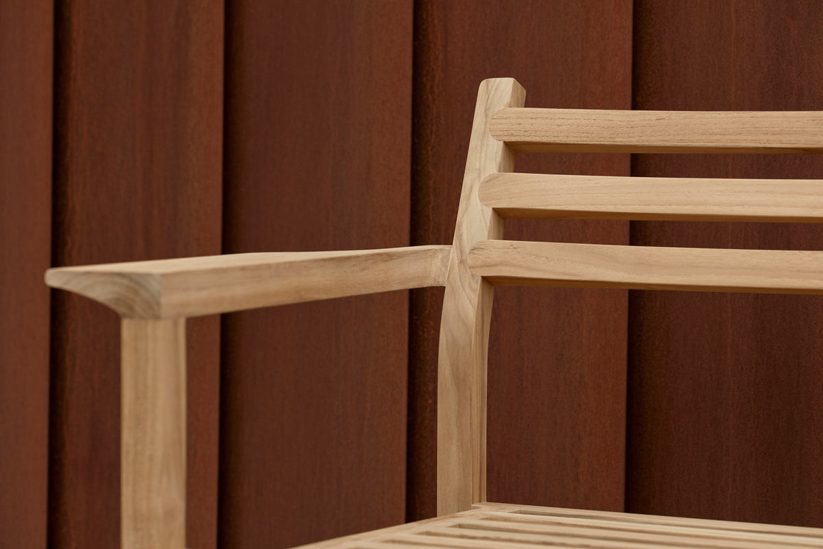 AH601 Outdoor Lounge Chair