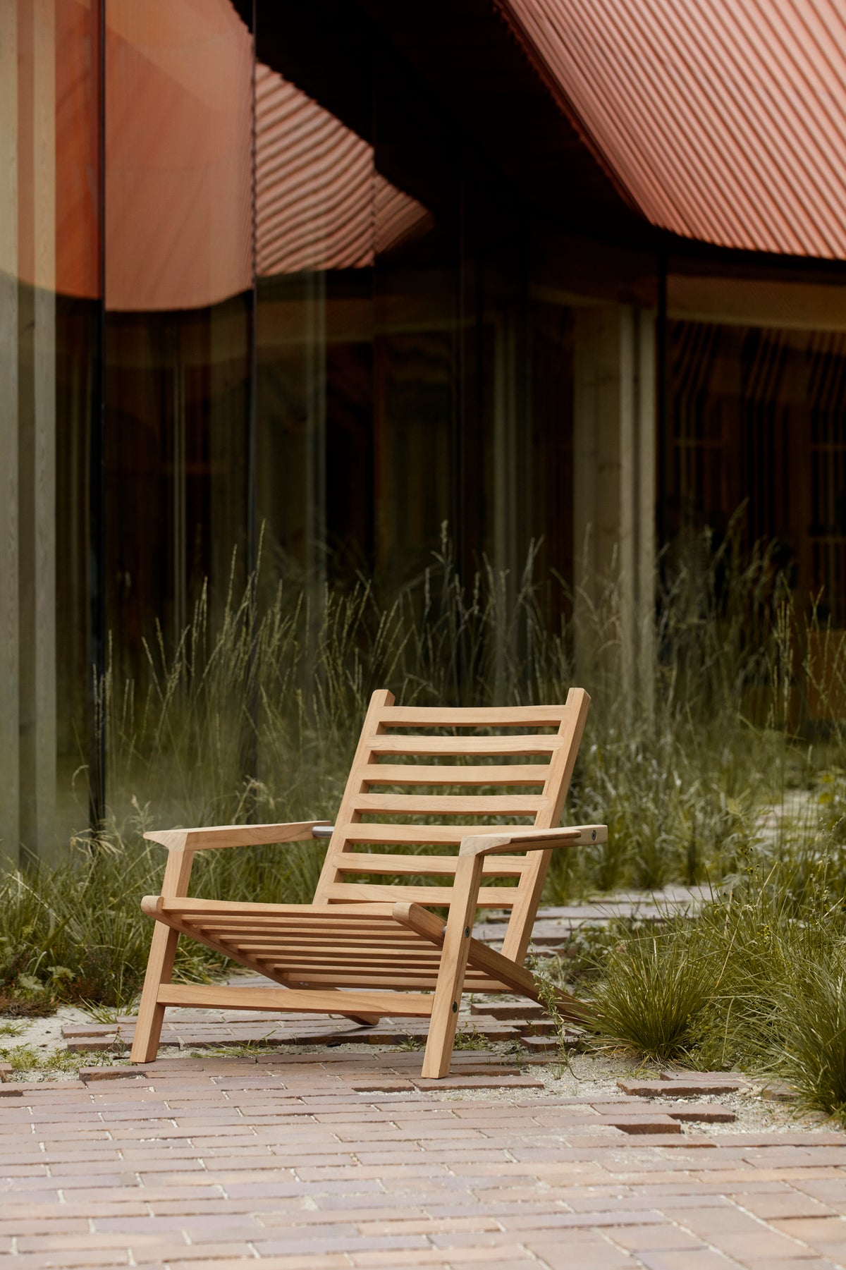 AH603 Outdoor Deck Chair