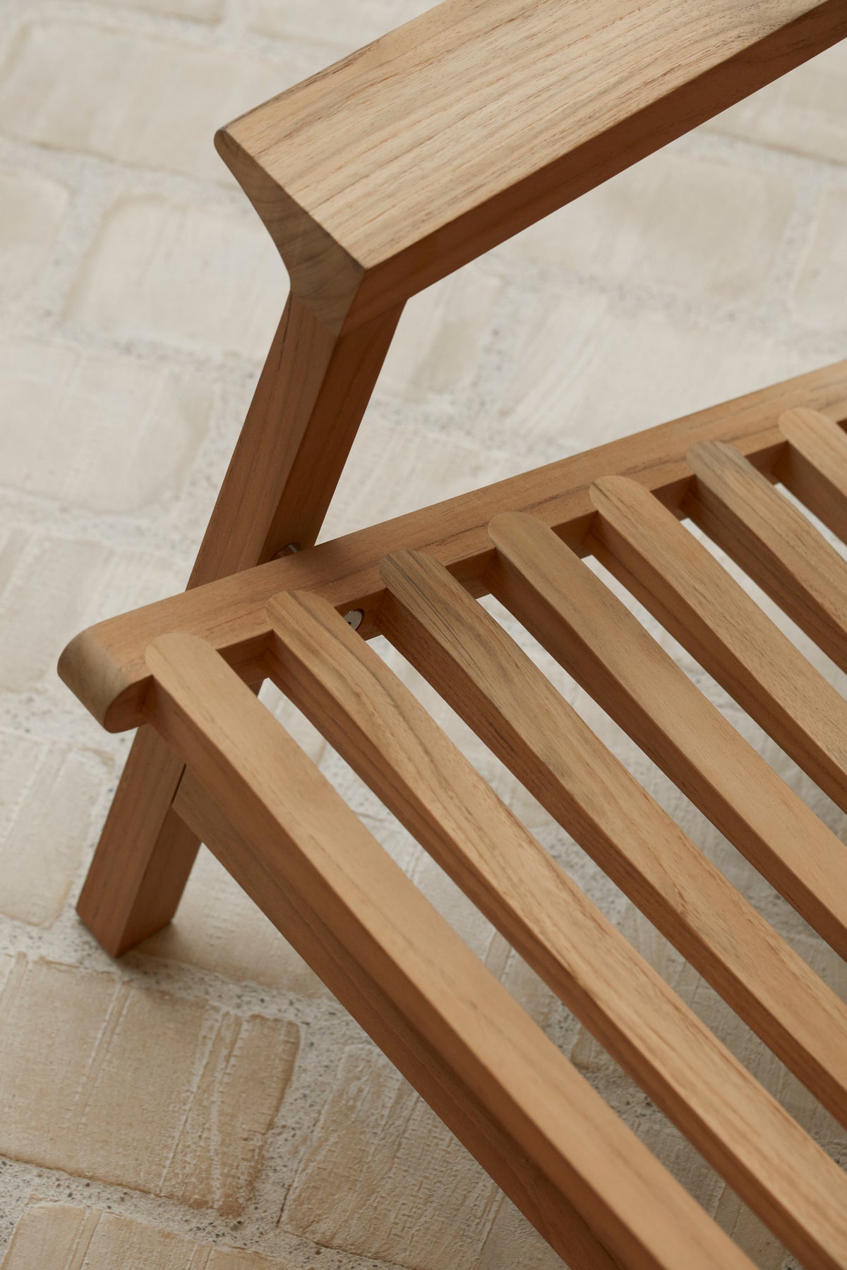 AH603 Outdoor Deck Chair