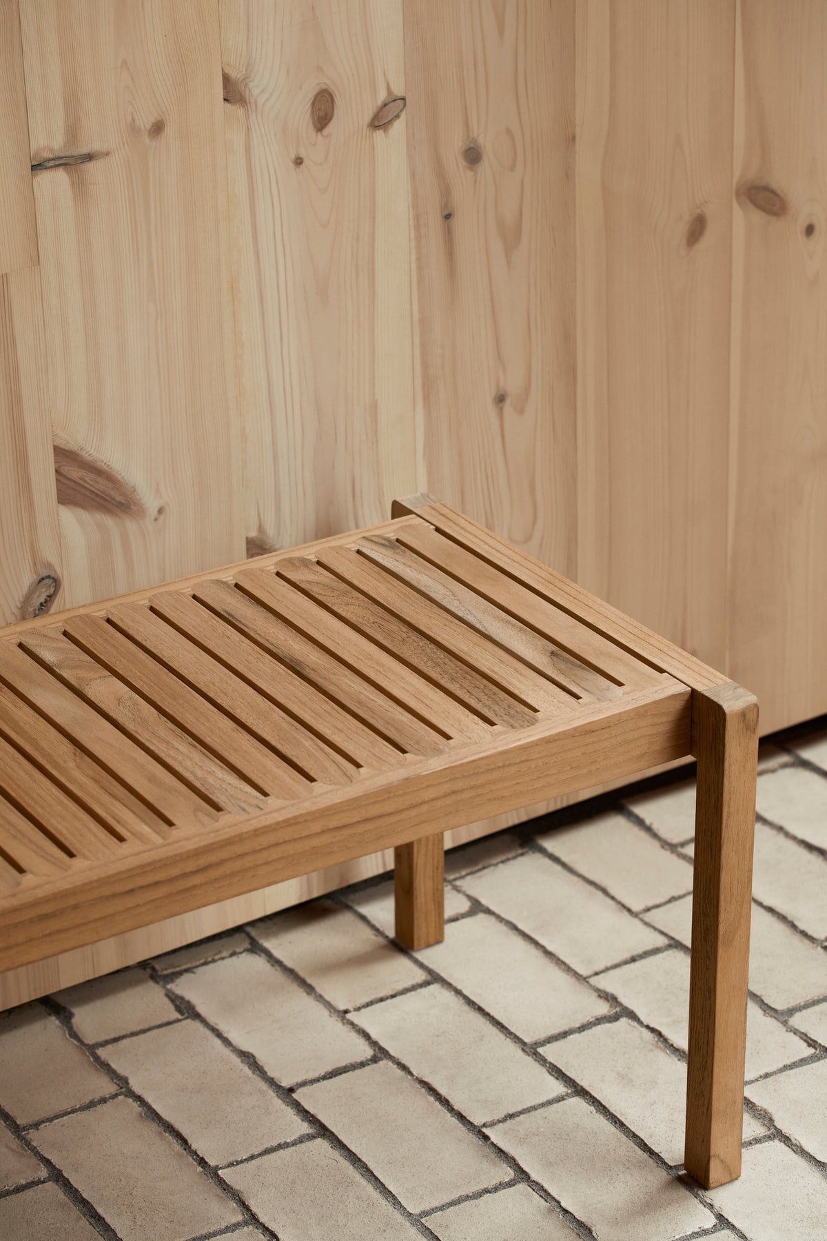 AH912 Outdoor Table Bench