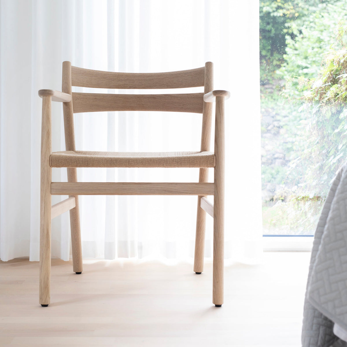 BM2 Chairs