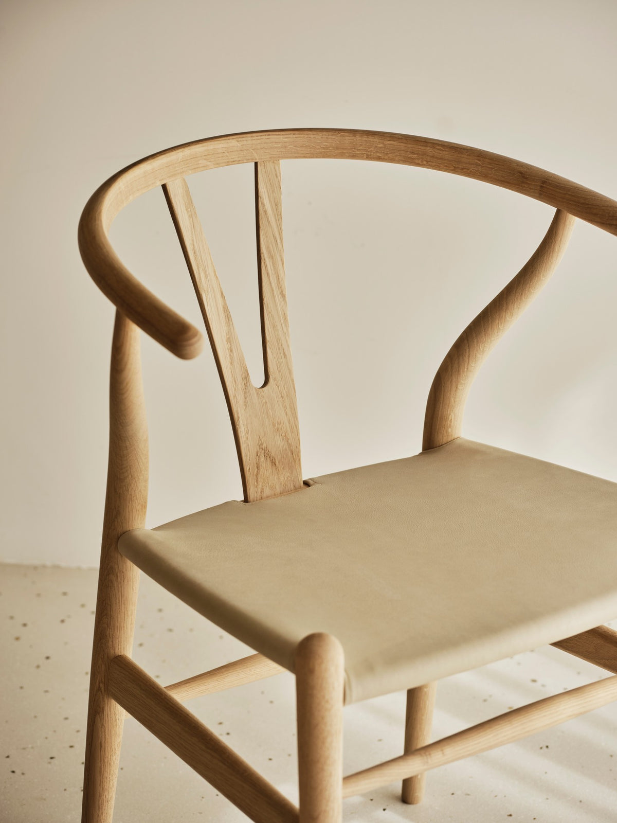 CH24P Wishbone Chair