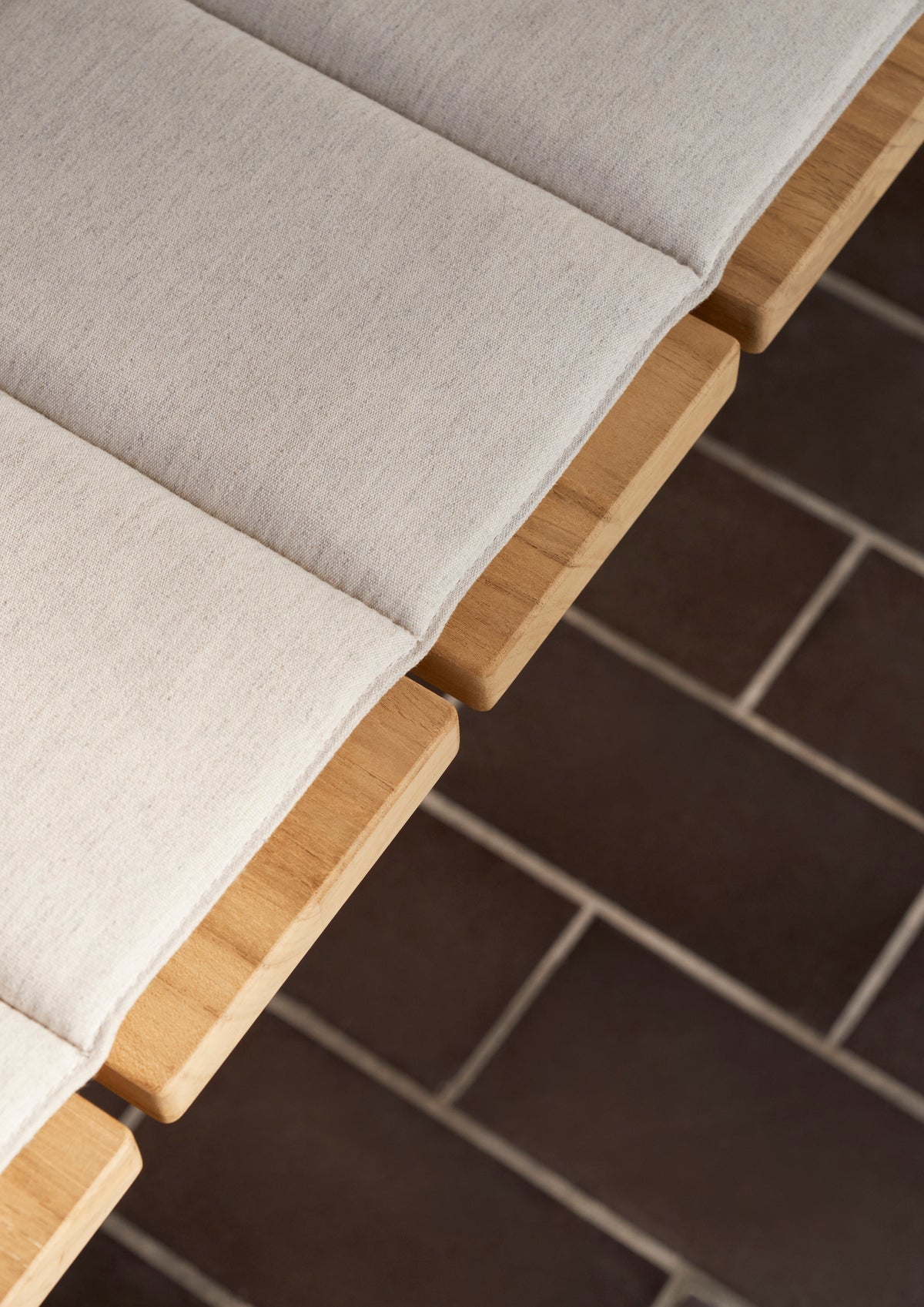 GL101 Timber Outdoor Bench