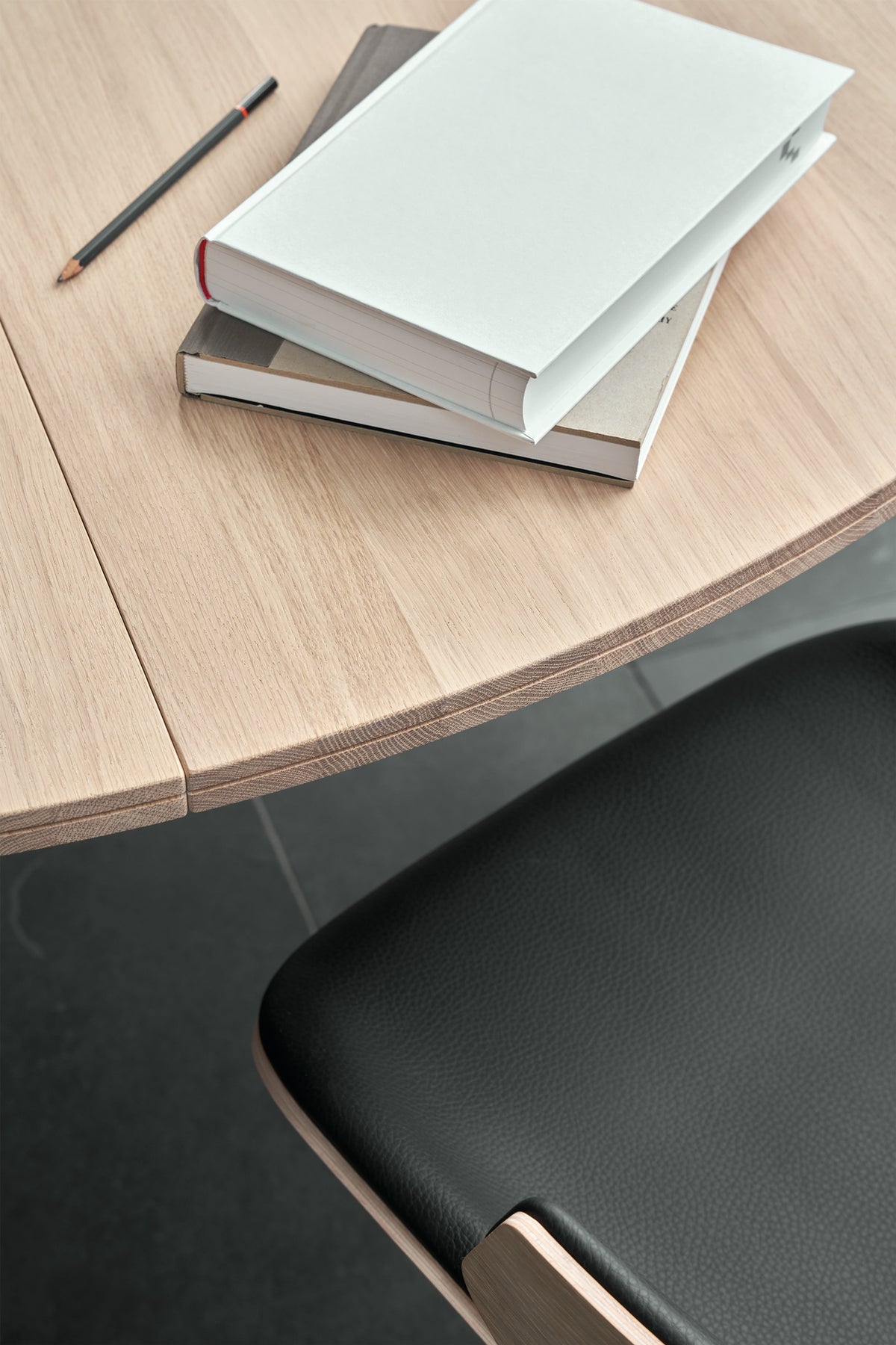 GM 3700 RO Table