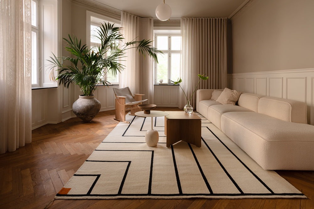 Rug VK-1  White/Black