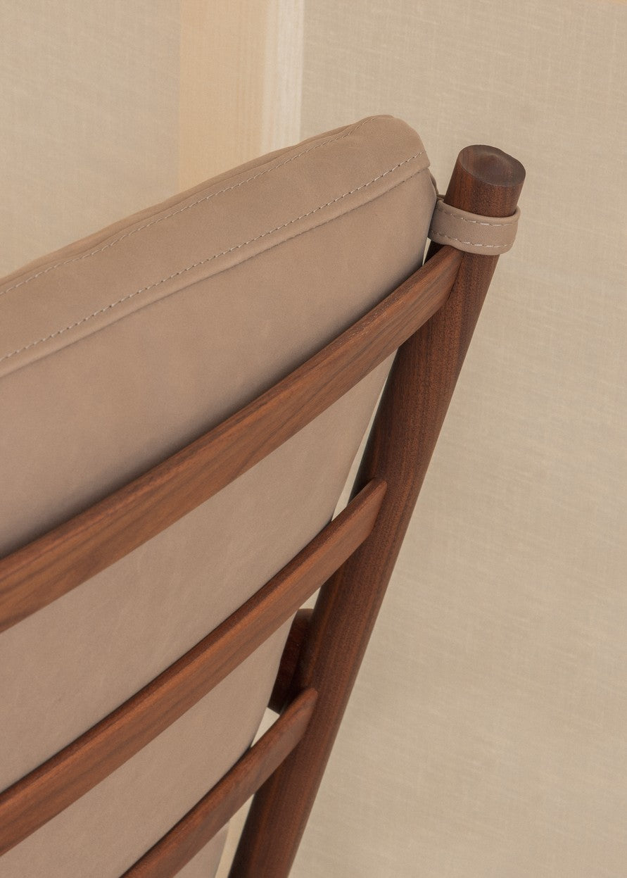 OW149 Lounge Chair