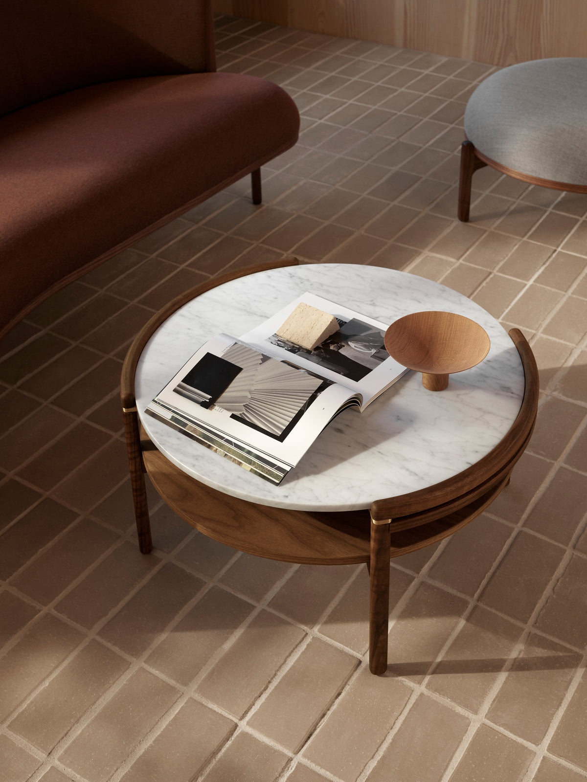 RF1903F Sideways Coffee Table