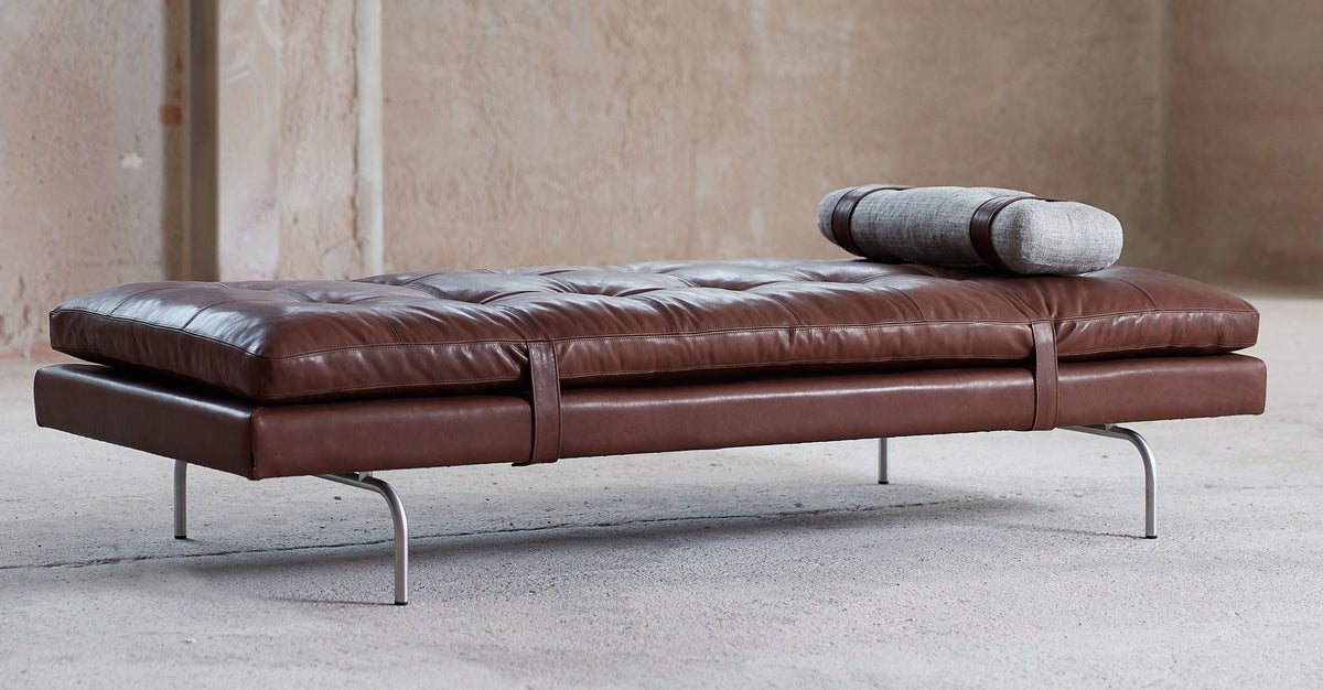 SL 61-11 Daybed