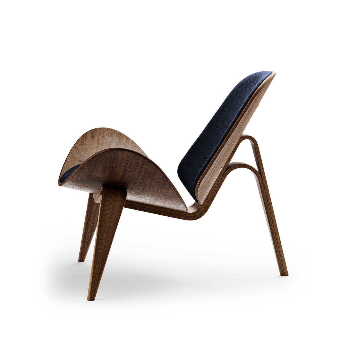 CH07 Shell Chair